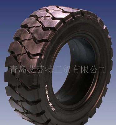 實(shí)芯輪胎與叉車胎3.00-15 特性、應(yīng)用與選購指南